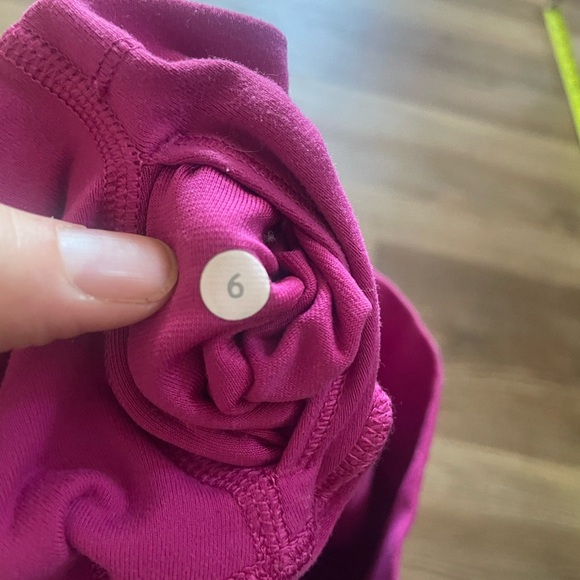 Lululemon leggings hot pink 25 inch inseam size 6 - Picture 5 of 5